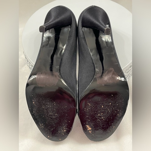 Stuart Weitzman Black Satin Heels Size 9N - Picture 8 of 10